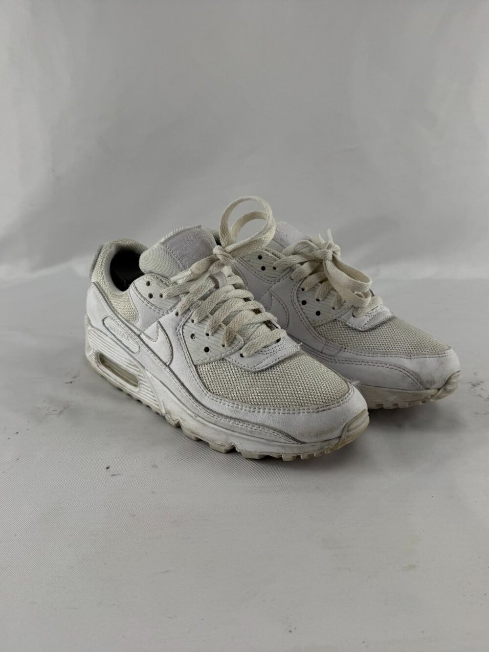 Nike Air Max 90 Triple White Women Athletic Sneakers Shoes Size 8.5